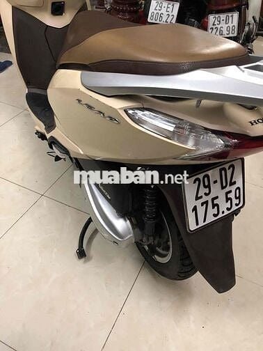 xe còn rất mới chưa xửa chữa gì chinh chủ bán