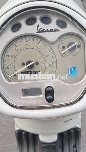 Piaggio Vespa LX 125