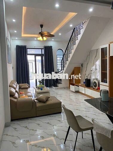 🔥 Nhà Nguyên căn hẻm Lê Hồng Phong Phú lợi