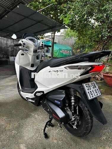 LEAD 8/2024 NHƯ MỚI KO MỘT VẾT TRẦY