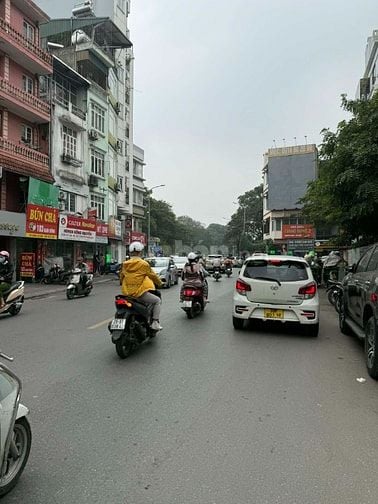 Bán nhà phố Nam Đồng 68m2, 7 tầng, thang máy, ô tô tránh, cho thuê