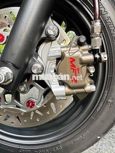 LEAD 8/2024 NHƯ MỚI KO MỘT VẾT TRẦY