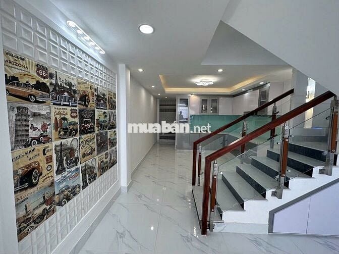 Cho thuê nhà mới xây 100% - 3 Lầu - Tặng Luôn 4 Máy Lạnh Có Sẵn