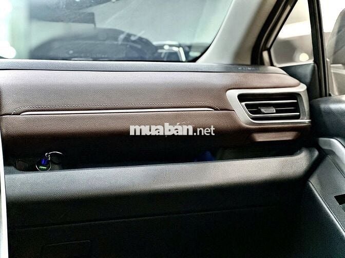 Toyota Innova Cross 2025  - 18000 km