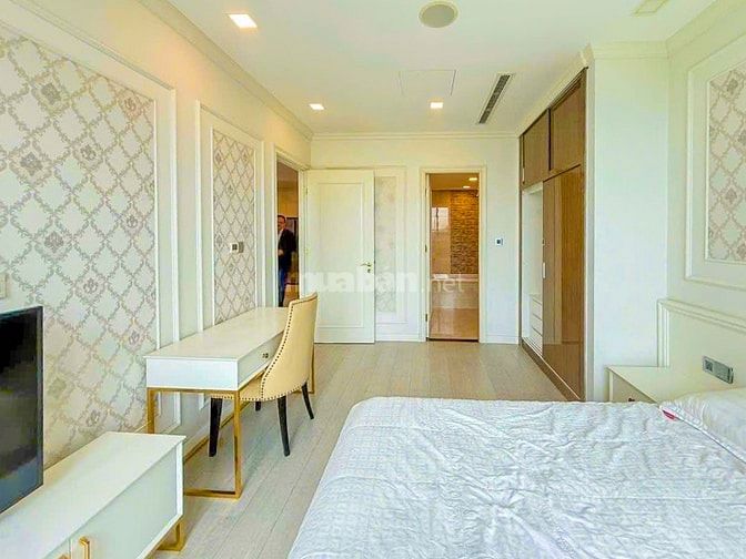 Căn hộ bán hoặc cho thuê tại Vinhomes Golden River 3 phòng ngủ 105m2