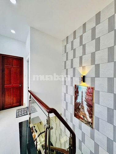 Bán nhà hẻm 1 sẹc xe hơi Lê Đức Thọ, P.16, 3,8 x 10,5, giá 4.4 tỷ tl