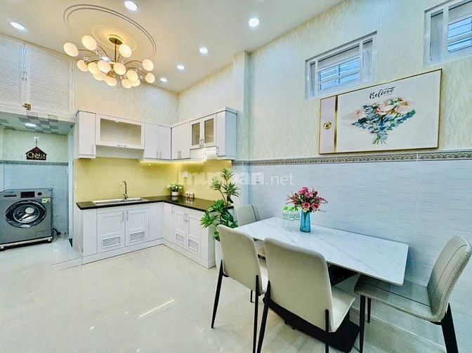 Bán nhà hẻm 1 sẹc xe hơi Lê Đức Thọ, P.16, 3,8 x 10,5, giá 4.4 tỷ tl