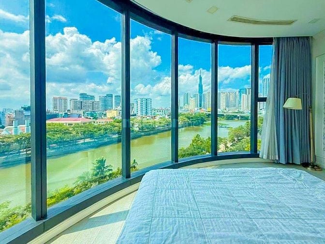 Căn hộ bán hoặc cho thuê tại Vinhomes Golden River 3 phòng ngủ 105m2