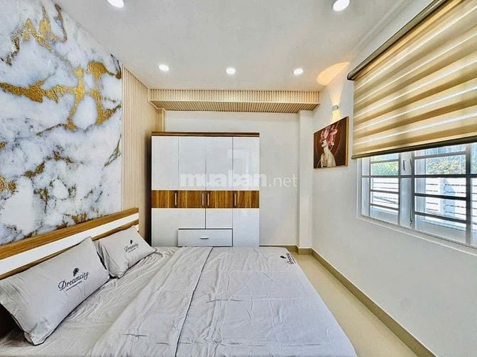 Bán nhà hẻm 1 sẹc xe hơi Lê Đức Thọ, P.16, 3,8 x 10,5, giá 4.4 tỷ tl