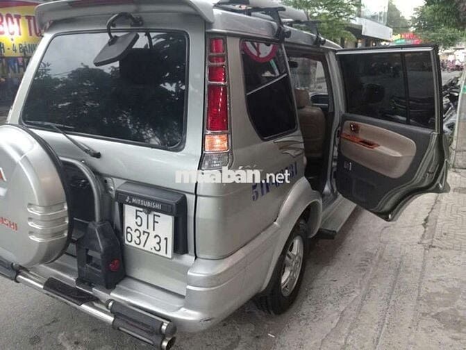 Mitsubishi Jolie 2003 Bạc 7 chỗ