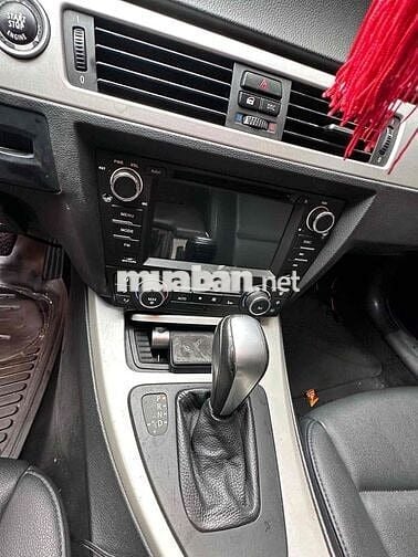 BMW 3 Series 2011 320i ( bmw e90)  - 100000 km