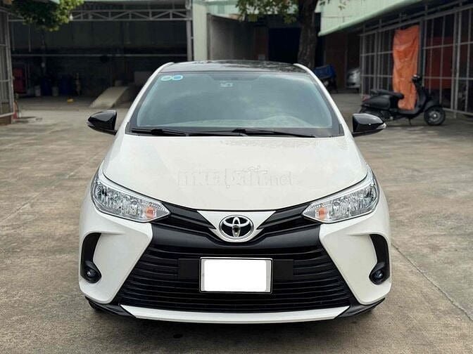 Toyota Vios 2023 E 1.5 MT - 68000 km