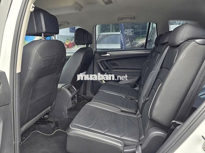 Volkswagen Tiguan Allspace 2.0 TSI 4Motion