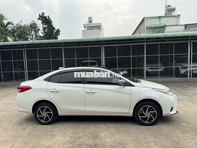 Toyota Vios 2023 E 1.5 MT - 68000 km