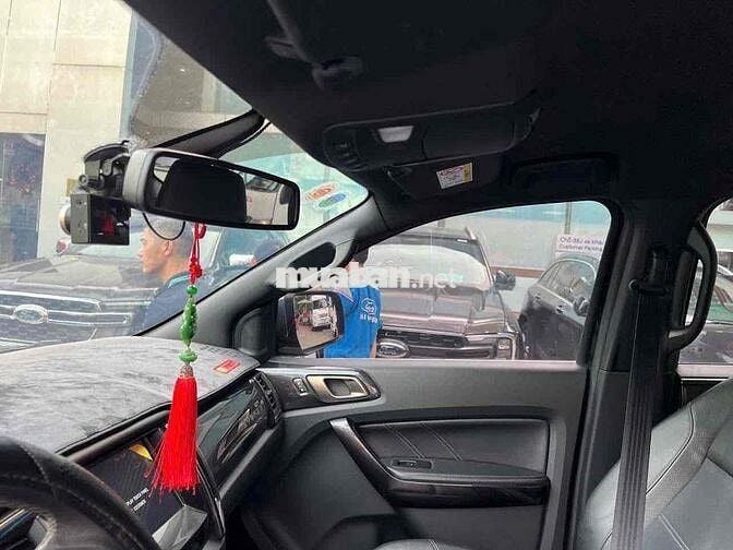 Ford Everest 2019 Titanium 4x2 37.000km Đen