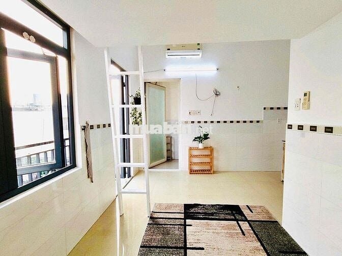 CHO THUÊ CĂN DUPLEX NẰM NGAY TRUNG TÂM TÂN BÌNH CÓ BANCOL GẦN CỘNG HOA