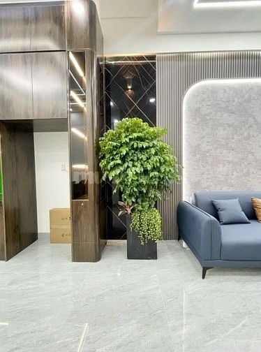 Chủ xuất cảnh bán gấp nhà Đặng Thùy Trâm, P13, Q Bình Thạnh- 2 tỷ 250