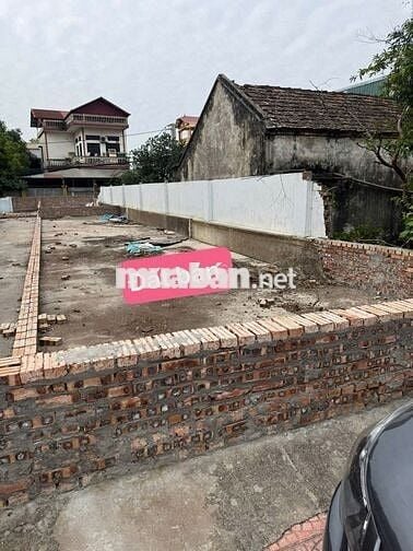 CẦN BÁN ĐẤT CỰ KHỐI LONG BIÊN HÀ NỘI.