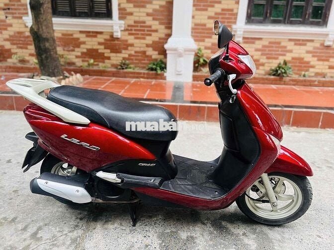 Honda Lead 110 Đỏ mận đi đúng 2v2 xe còn rất đẹp