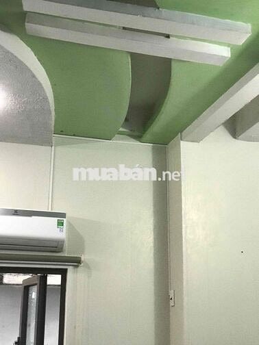 Phòng trọ 22m2, đường Hà Huy Tập gần ngã tư giao với Điện Biên Phủ