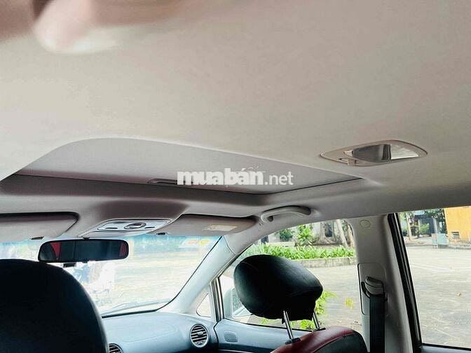 Kia Carens 2011 SX 2.0 AT 1 chủ sử dụng xe đẹp