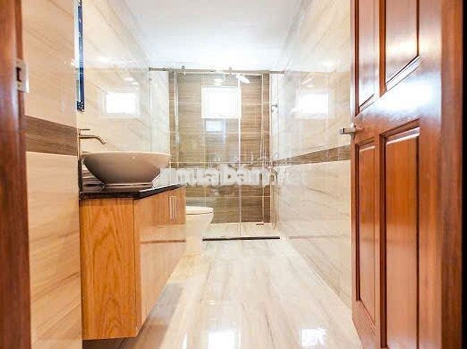 Căn Hộ Rẻ Nhất Quạn 4. DT 65m2 Full Nội Thất Xinh Sang