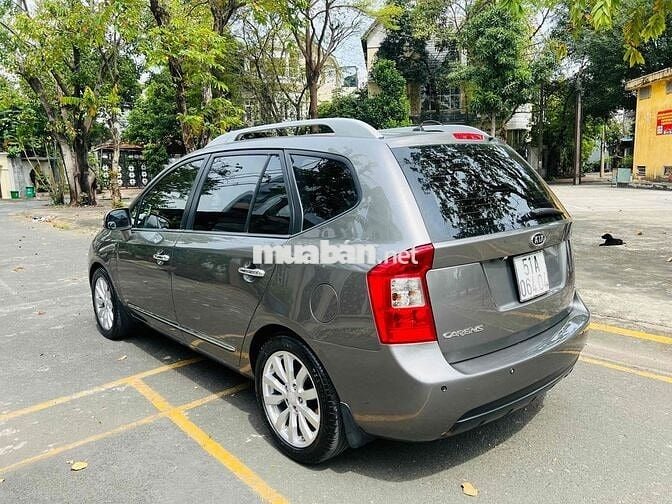 Kia Carens 2011 SX 2.0 AT 1 chủ sử dụng xe đẹp
