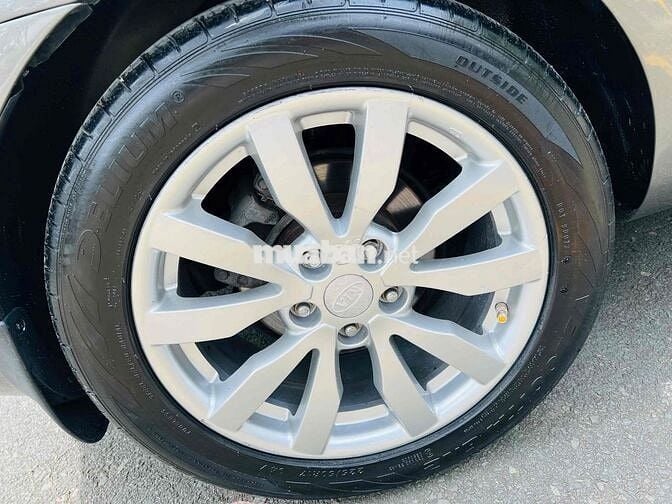 Kia Carens 2011 SX 2.0 AT 1 chủ sử dụng xe đẹp