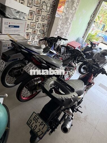 Suzuki satria và Raider tất cả Fi. 9chu.ký nhanh