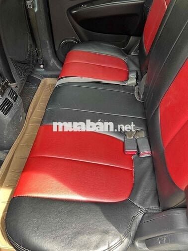 Kia Carens 2011 SX 2.0 AT 1 chủ sử dụng xe đẹp