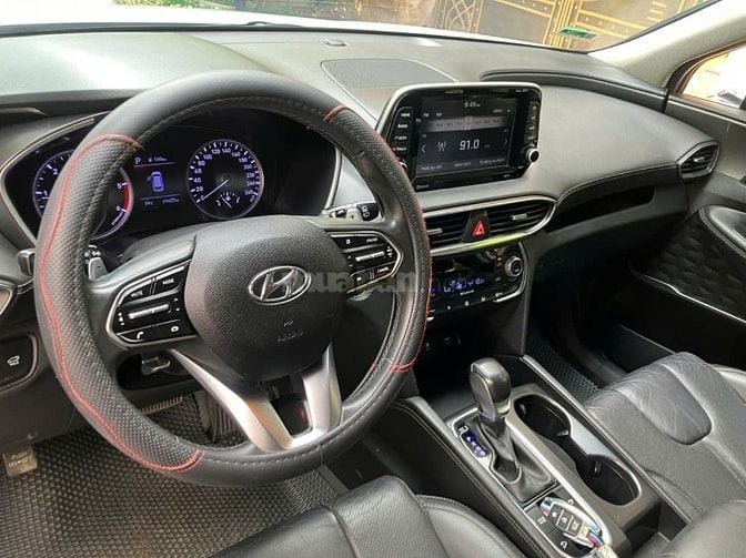 Gia đình cần bán xe Hyundai Santa Fe dầu SX 2019