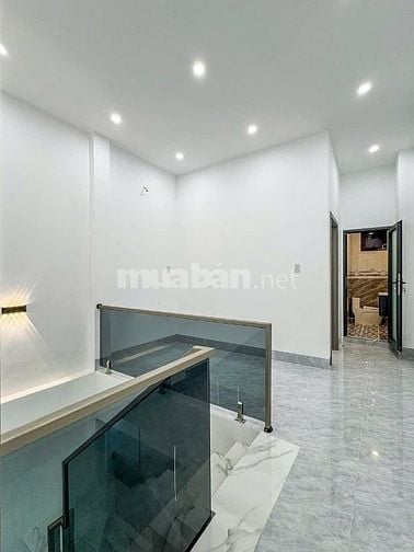 Cô Bảy nợ ngân hàng bán gấp nhà Lê Thị Hồng, P1, Q Gò Vấp-Giá 1 tỷ 990