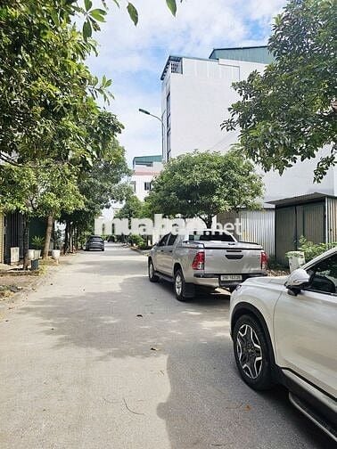 HÀNG ĐẸP 33M2, TĐC TRÂU QUỲ, GIA LÂM, ĐƯỜNG VỈA HÈ, KINH DOANH TỐT