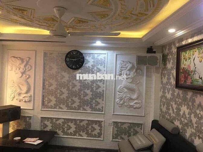 số 127 ngõ 2 cầu bươu cần bán nhà 3 tầng sổ đỏ chính chủ  s40m2