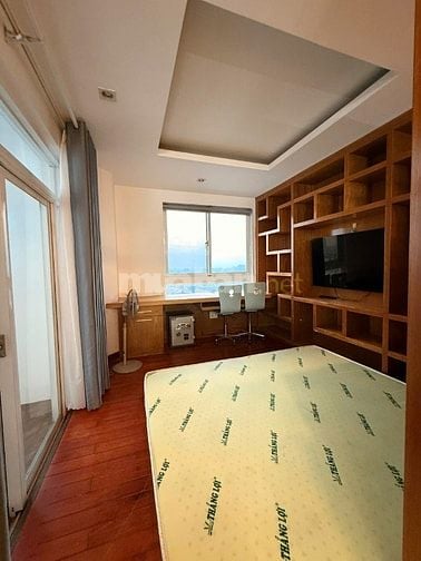 Cho Thuê Căn Hộ The Flemington - 116m², 3PN - Full Nội Thất - Căn Góc