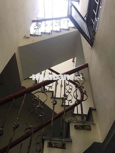 số 127 ngõ 2 cầu bươu cần bán nhà 3 tầng sổ đỏ chính chủ  s40m2