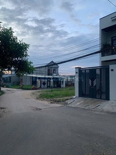 Chỉ cần 400tr sở hữu ngay đất kế bên công ty ChangSin,DT lớn 80m2