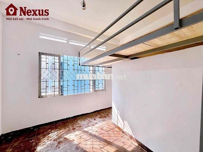 Phòng trọ giá rẻ mới xây, có cửa sổ trời đón nắng gần Aeon Tân Phú