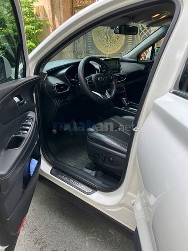 Gia đình cần bán xe Hyundai Santa Fe dầu SX 2019