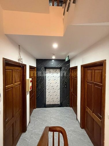 Bán nhà Khâm Thiên 63m2, 8 tầng thang máy, ngõ ô tô, CHDV cho thuê