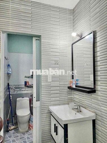 Nhà 4x13m 3Lầu (5PN 4WC) Hẻm 6m Thông. 1/ Bình Trị Đông. Bình Tân