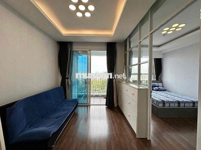 Cho thuê 1PN/1WC 57m2 phòng khách rộng thoáng The Botanica