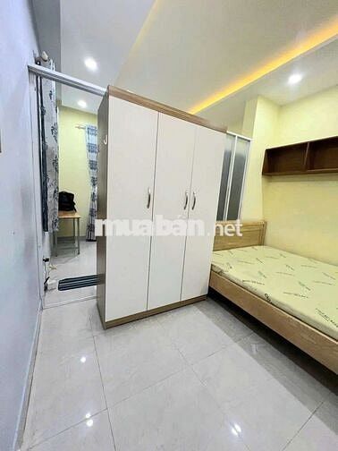 Căn Hộ 2PN Cửa Sổ Lớn - 2 Giường, Máy Giặt Riêng - Phan Xích Long