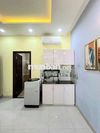 Căn Hộ 2PN Cửa Sổ Lớn - 2 Giường, Máy Giặt Riêng - Phan Xích Long