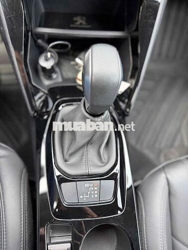 Em cần bán xe Peugoet 2008 sản xuất 2021, xe 1 chủ