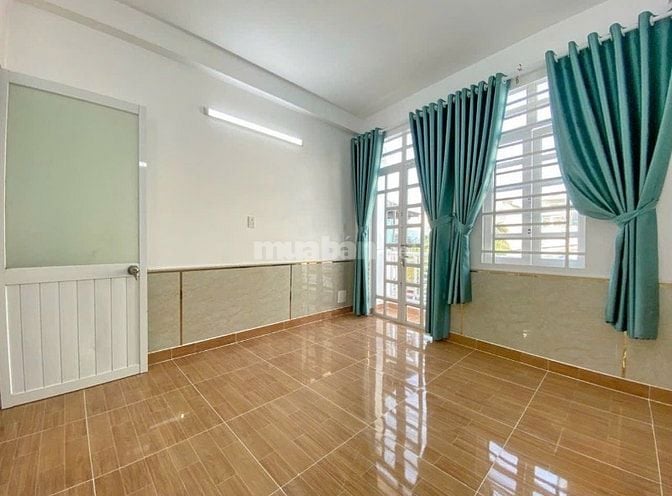 Giảm ngay 100tr nhà bán gấp Bình Lợi,P13, Bình Thạnh giá 2tỷ6 hẻm oto