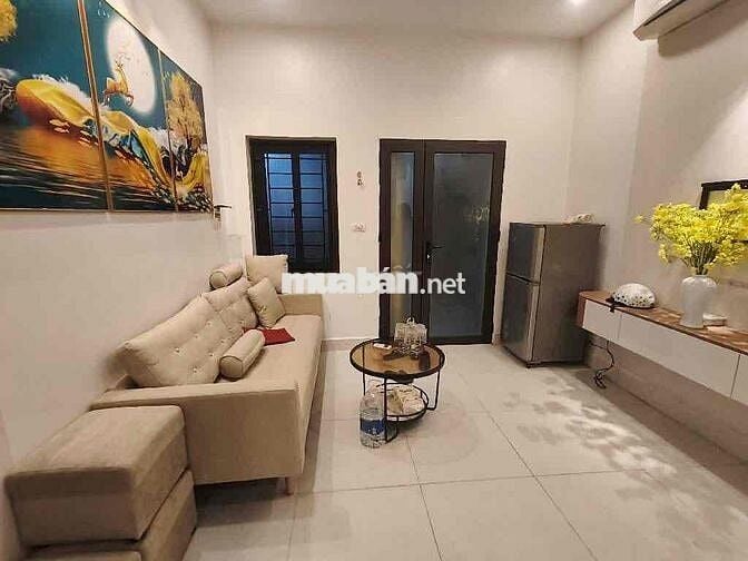 🔥 LÒ ĐÚC – NHỈNH 3 TỶ – CĂN HỘ TẦNG 2 – Ô TÔ ĐỖ CỬA – VÀI PHÚT LÊN PHỐ