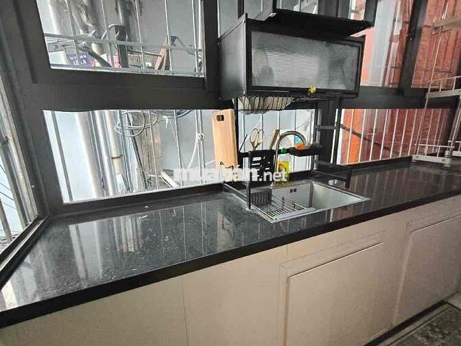 🔥 LÒ ĐÚC – NHỈNH 3 TỶ – CĂN HỘ TẦNG 2 – Ô TÔ ĐỖ CỬA – VÀI PHÚT LÊN PHỐ