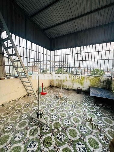 Nhà 3 Lầu 4PN NGAY CHỢ MINH PHÁT TX22 GIÁ 8,5 TRIỆU