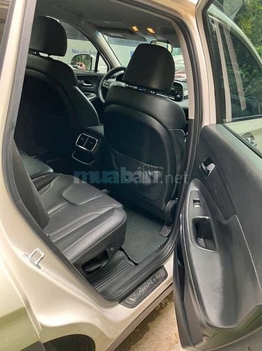 Gia đình cần bán xe Hyundai Santa Fe dầu SX 2019